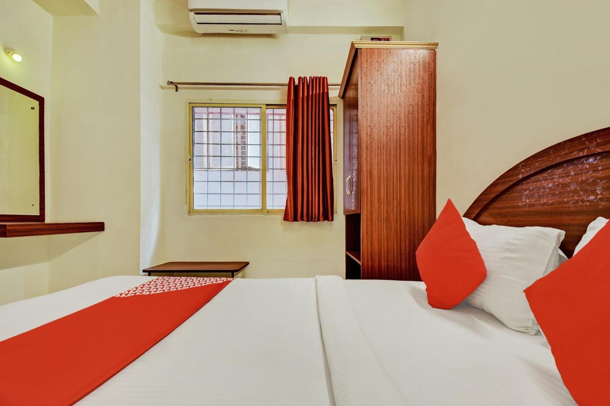 Hotel O K N Residency Yelahanka Luaran gambar