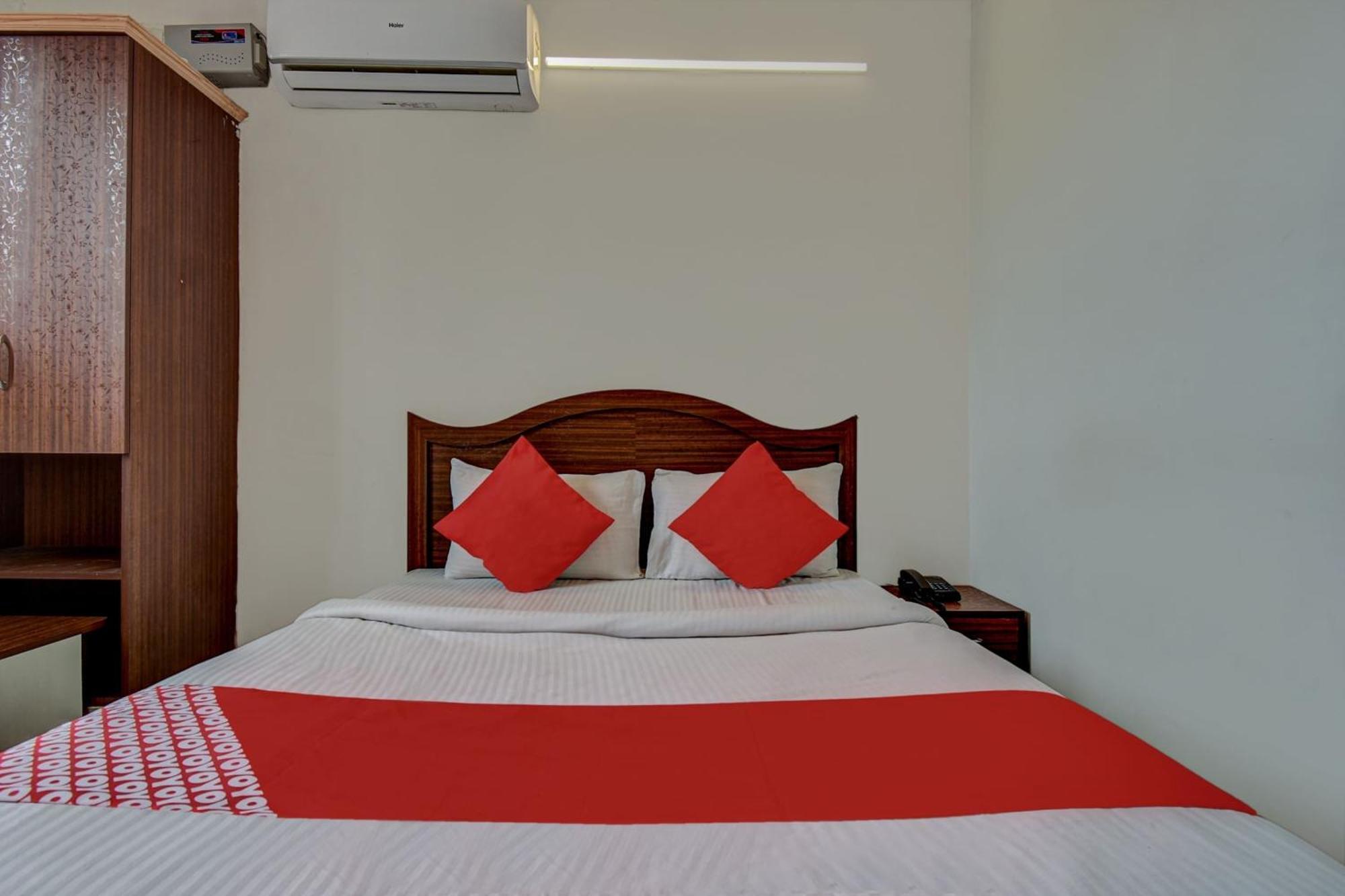 Hotel O K N Residency Yelahanka Luaran gambar