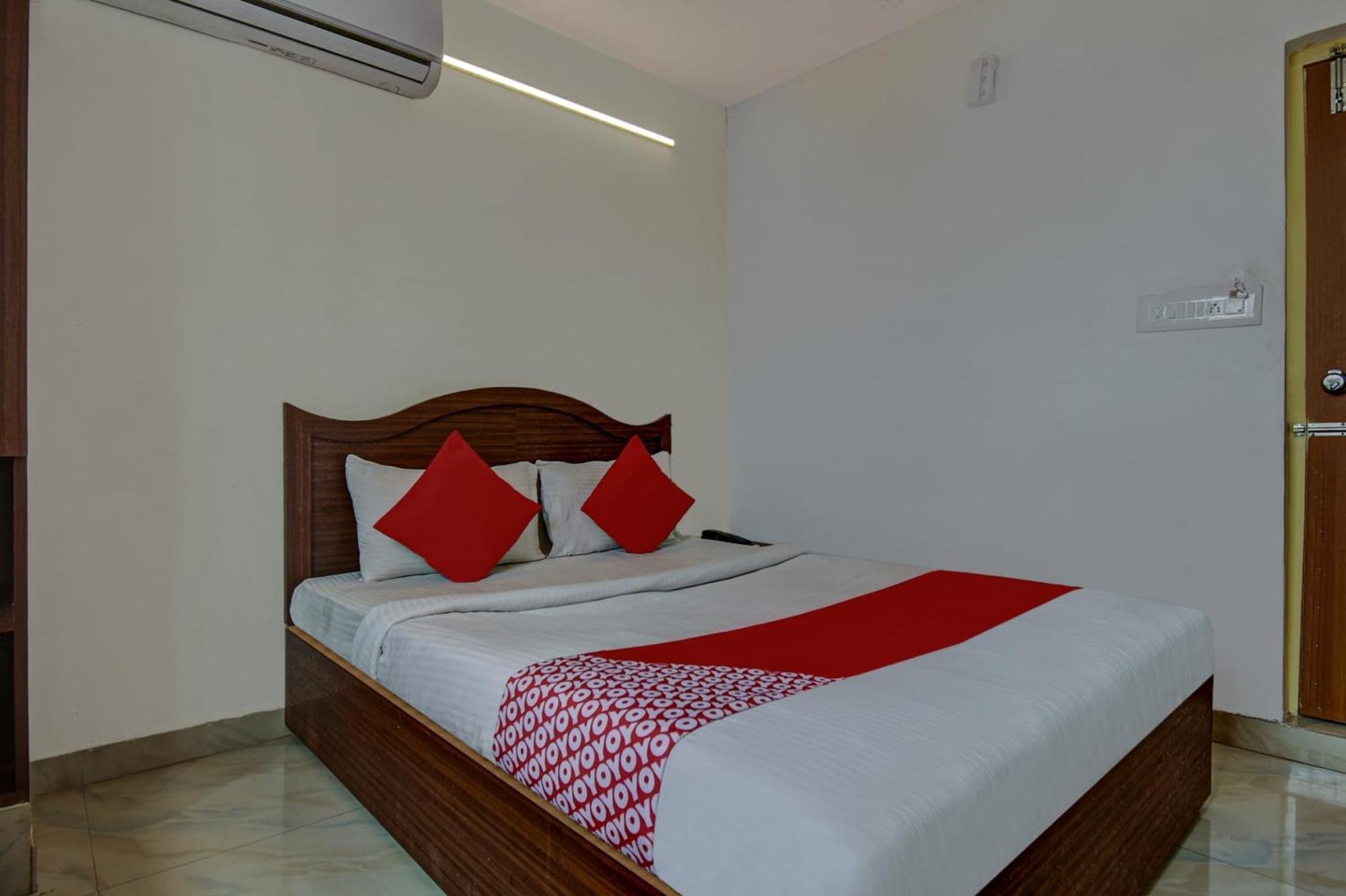 Hotel O K N Residency Yelahanka Luaran gambar